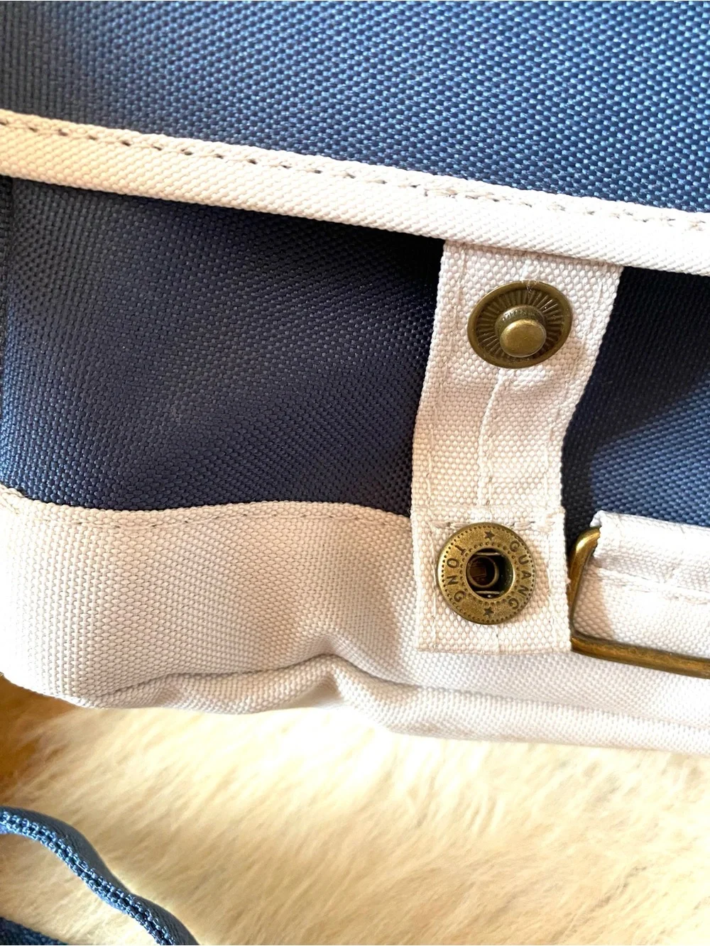 Picnic Time Legacy Beer Cooler Navy Blue Crossbody Bag NWT